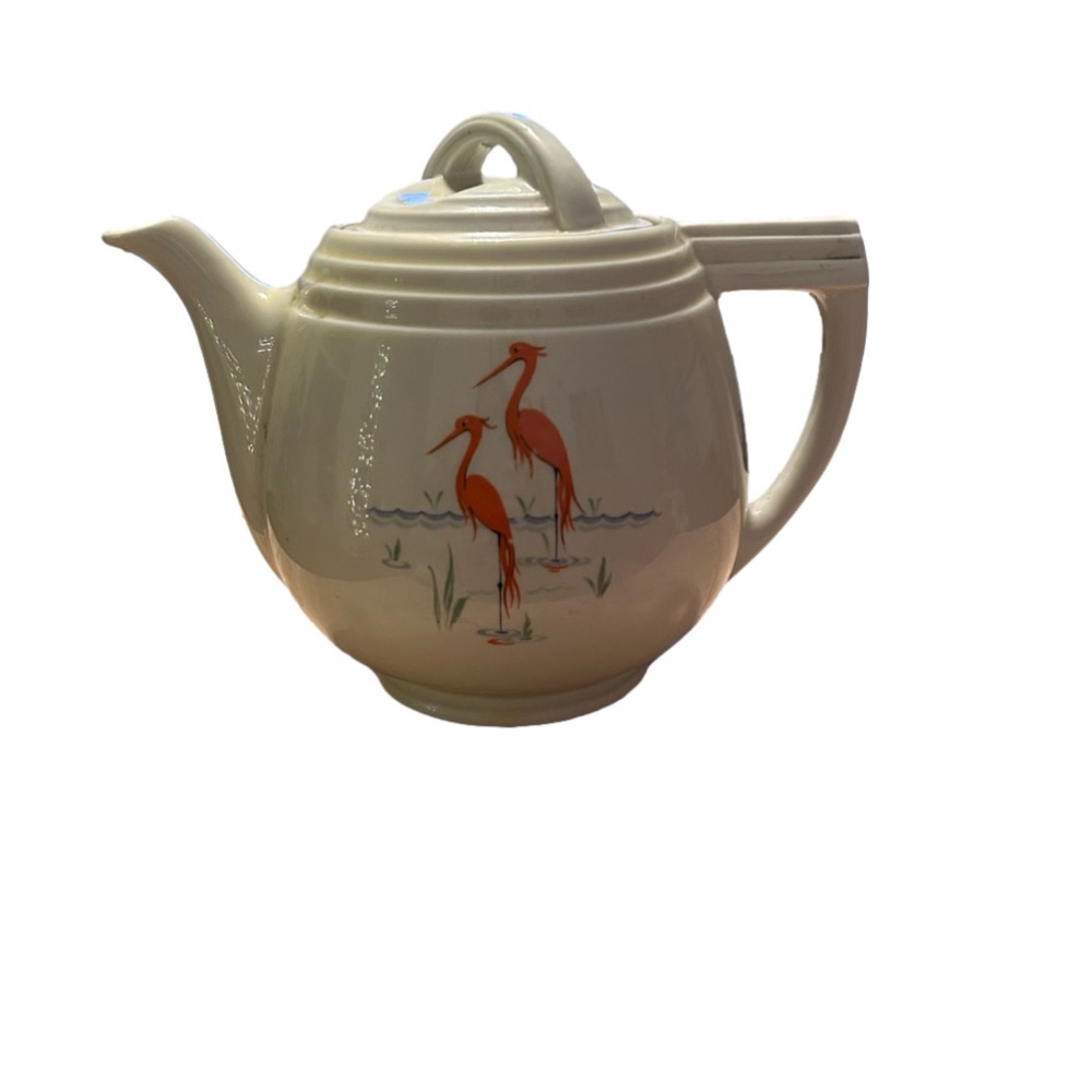Drip o Lator flamingo teapot kettle.